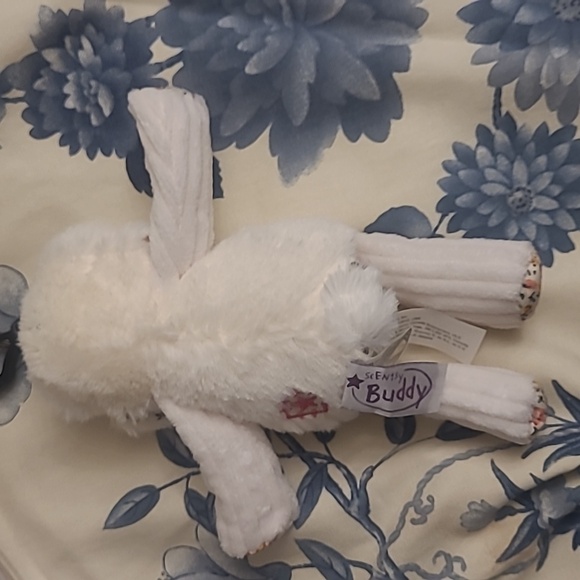 Scented Lemon Drizzle Cake Bunny Clip NEW - Picture 3 of 5